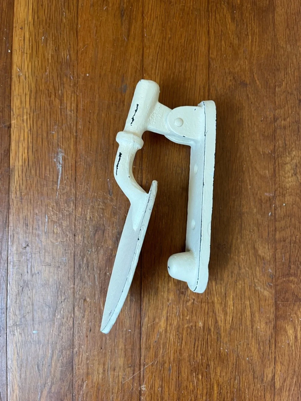 NEW Marjolein Bastin Decorative Garden Trowel Door Knocker